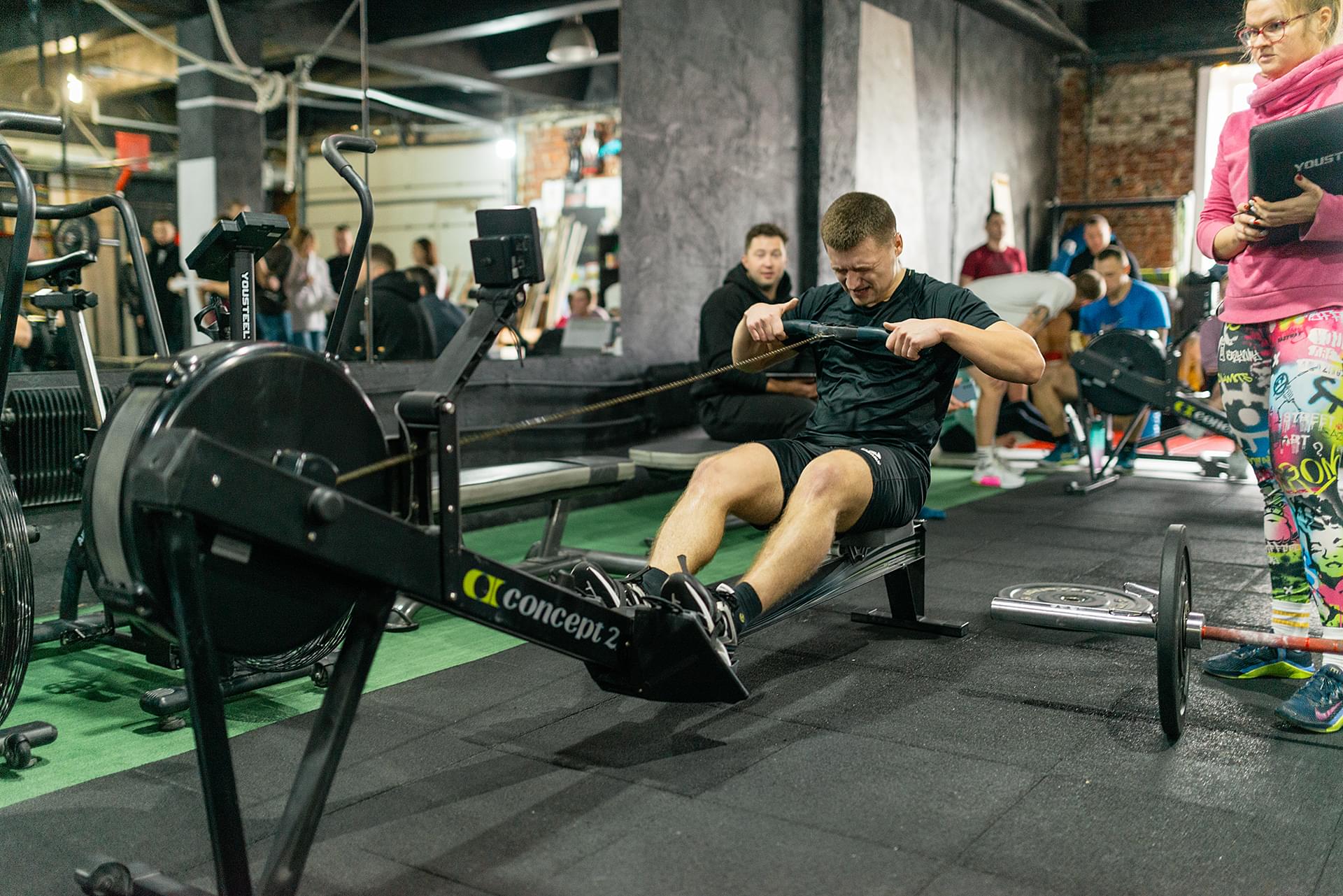 Зал: тренировки